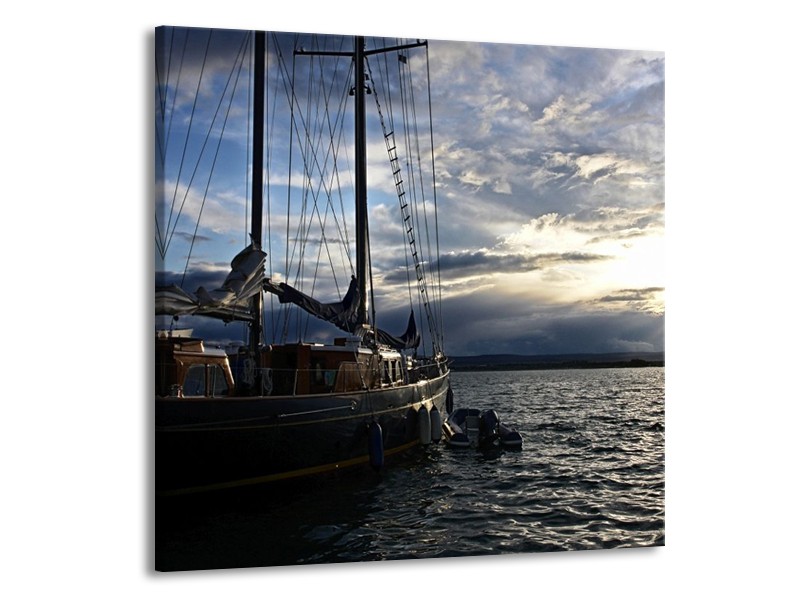 Canvas schilderij Boot | Wit, Blauw, Zwart | 50x50cm 1Luik