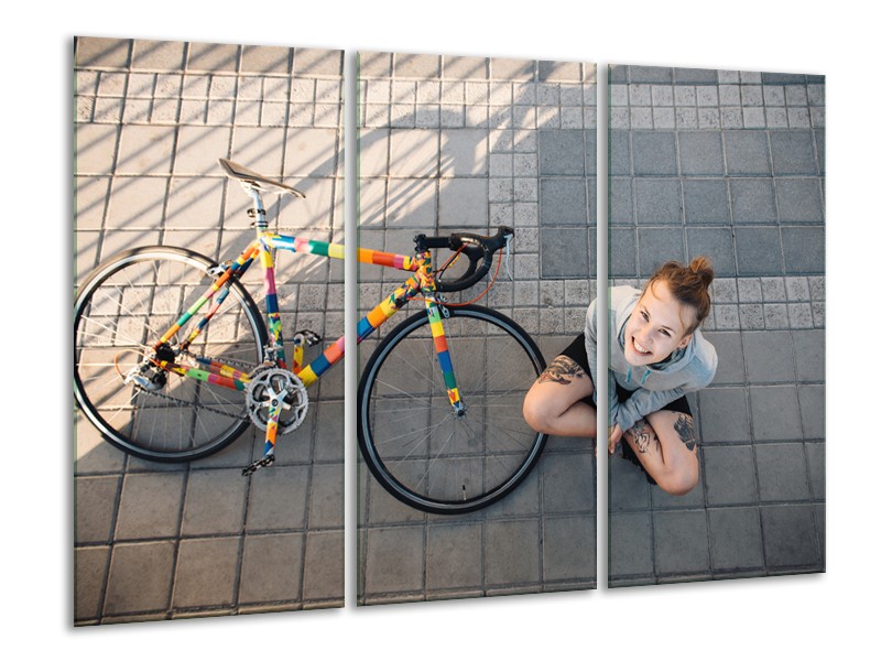 Glasschilderij Fiets, Meid | Grijs, Geel | 120x80cm 3Luik