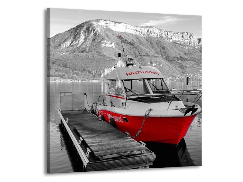 Glasschilderij Boot, Bergen | Zwart, Wit, Rood | 50x50cm 1Luik